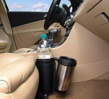 image llevar botella de agua en el coche image llevar botella de agua en el coche • Leathertech World