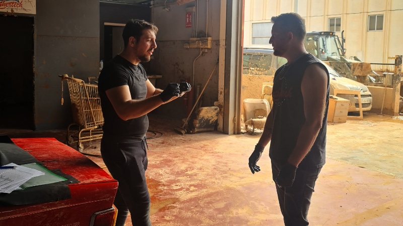 image nuestra nave despues de dana &bull; Leathertech World